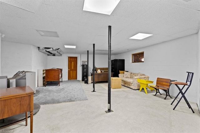 371 Farmington Road, Mocksville, NC 27028