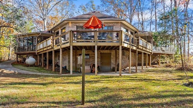 371 Farmington Road, Mocksville, NC 27028