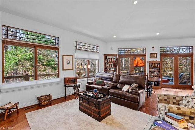 371 Farmington Road, Mocksville, NC 27028