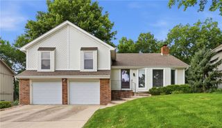 15306 W 121ST Terrace, Olathe, KS 66062