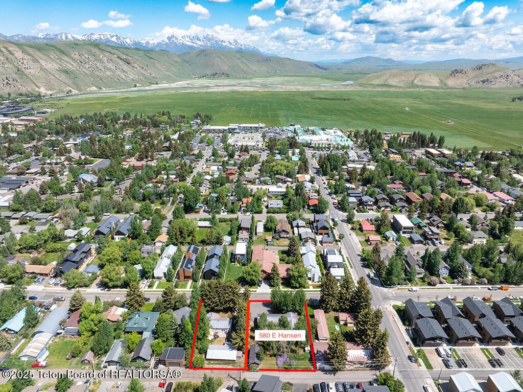 580 E HANSEN Avenue, Jackson, WY 83001 photo 5