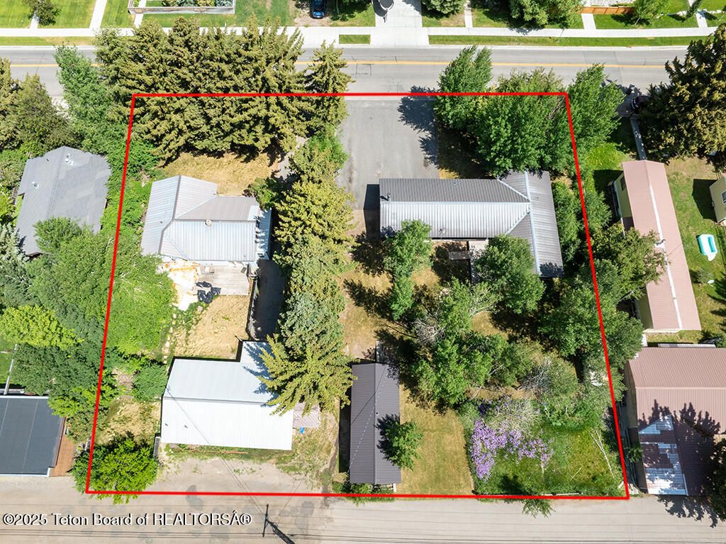 580 E HANSEN Avenue, Jackson, WY 83001 photo 7