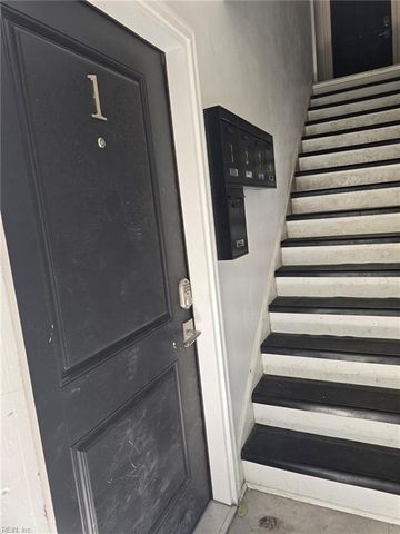 1026 Little Bay Ave Apt 2, Norfolk, VA 23503