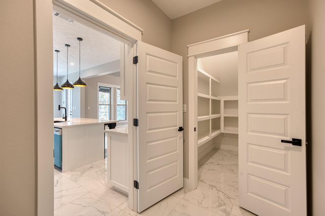 7575 San Bruno Street, Beaumont, TX 77708