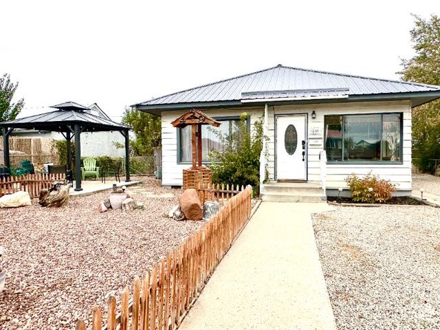 439 E 400 S, Vernal, UT 84078