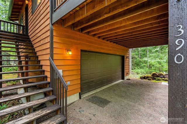 390 Potlatch N, Hoodsport, WA 98548