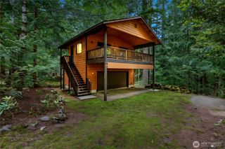 390 Potlatch N, Hoodsport, WA 98548
