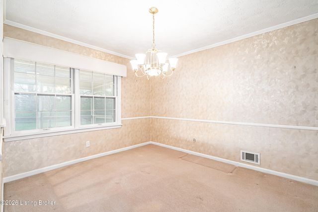 308 Caroldale Ln, Louisville, KY 40243