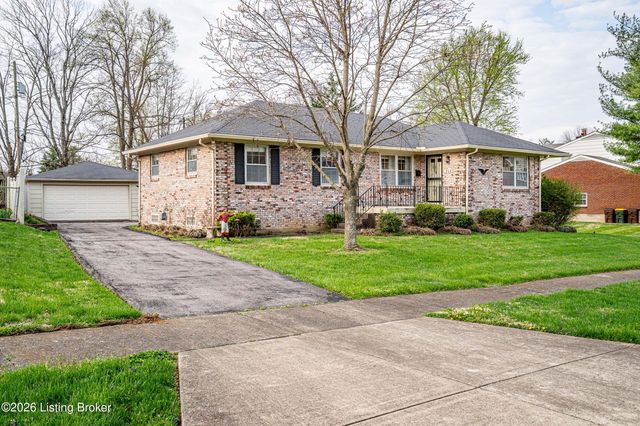 308 Caroldale Ln, Louisville, KY 40243