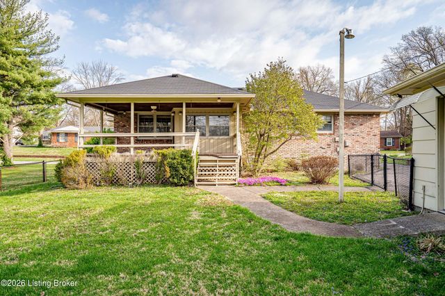 308 Caroldale Ln, Louisville, KY 40243