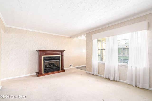 308 Caroldale Ln, Louisville, KY 40243