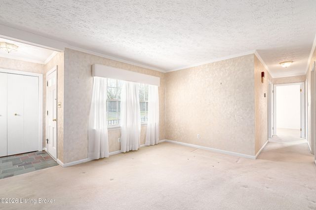 308 Caroldale Ln, Louisville, KY 40243