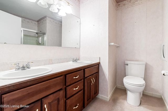 308 Caroldale Ln, Louisville, KY 40243