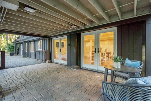 176 Los Trancos Circle, Portola Valley, CA 94028