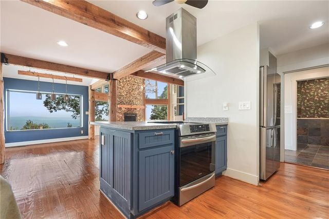73 Resting Bear Ridge, Big Canoe, GA 30143