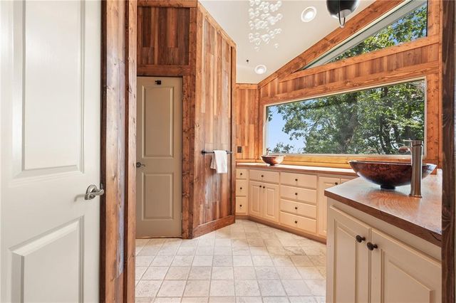 73 Resting Bear Ridge, Big Canoe, GA 30143