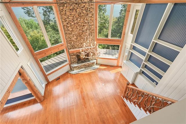 73 Resting Bear Ridge, Big Canoe, GA 30143