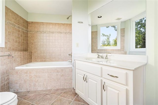 73 Resting Bear Ridge, Big Canoe, GA 30143