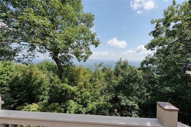 73 Resting Bear Ridge, Big Canoe, GA 30143