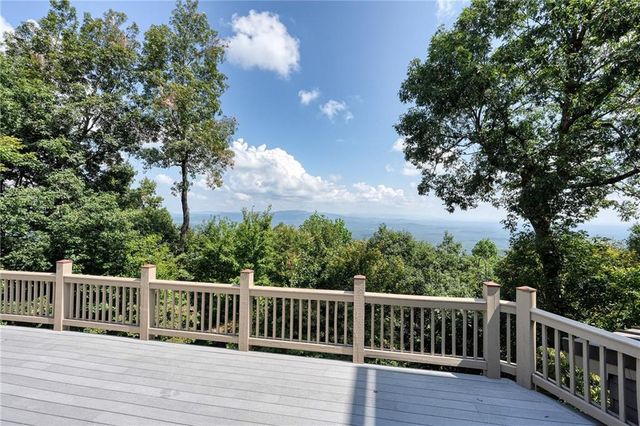73 Resting Bear Ridge, Big Canoe, GA 30143