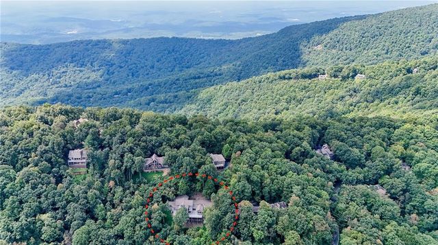 73 Resting Bear Ridge, Big Canoe, GA 30143