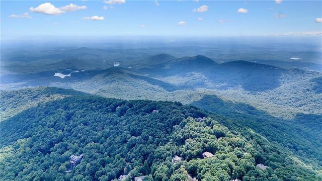 73 Resting Bear Ridge, Big Canoe, GA 30143
