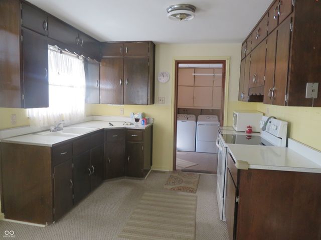 413 E State Road 28, Alexandria, IN 46001