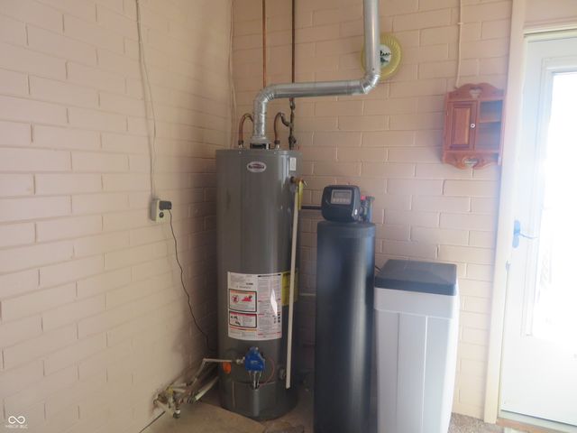 413 E State Road 28, Alexandria, IN 46001