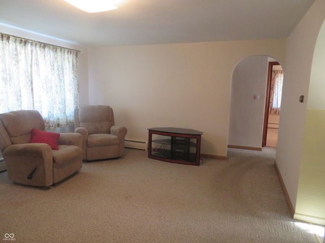 413 E State Road 28, Alexandria, IN 46001