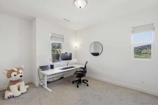 9111 W Bluff Place, Santee, CA 92071