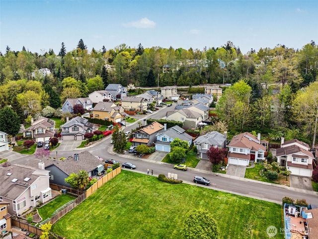 3112 Wells Avenue S, Renton, WA 98055