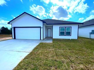245 County Road 5017, Cleveland, TX 77327