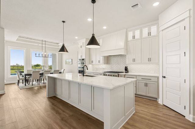 12532 Bella Crossing Drive, Fort Worth, TX 76126
