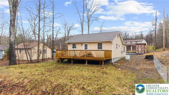 126 Evergreen Drive, Lehman Twp, PA 18324