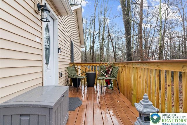 126 Evergreen Drive, Lehman Twp, PA 18324