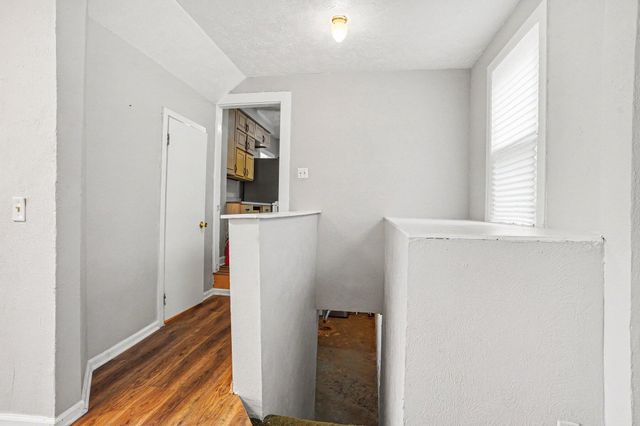 2814 S Rose Street, Kalamazoo, MI 49001