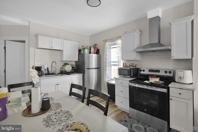 1027 UNION ST, Reading, PA 19604