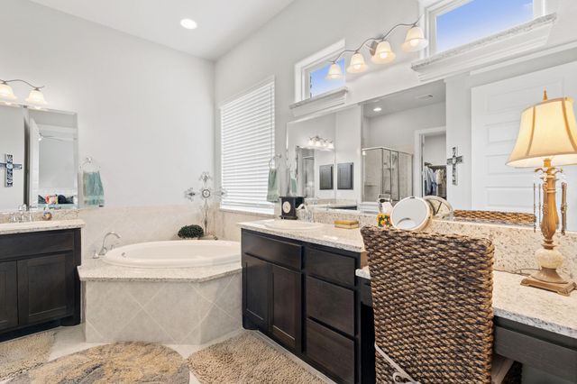 106 Gemstone, Horseshoe Bay, TX 78657