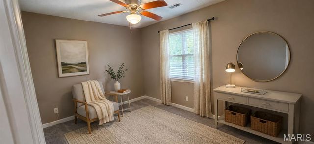 8804 Eager Road, St Louis, MO 63144