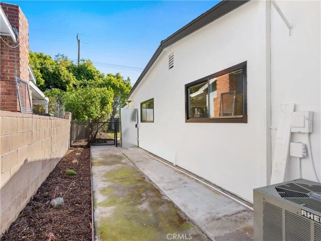 1060 Tropicana, La Habra, CA 90631