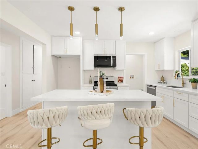 1060 Tropicana, La Habra, CA 90631