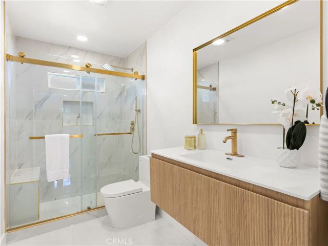 1060 Tropicana, La Habra, CA 90631