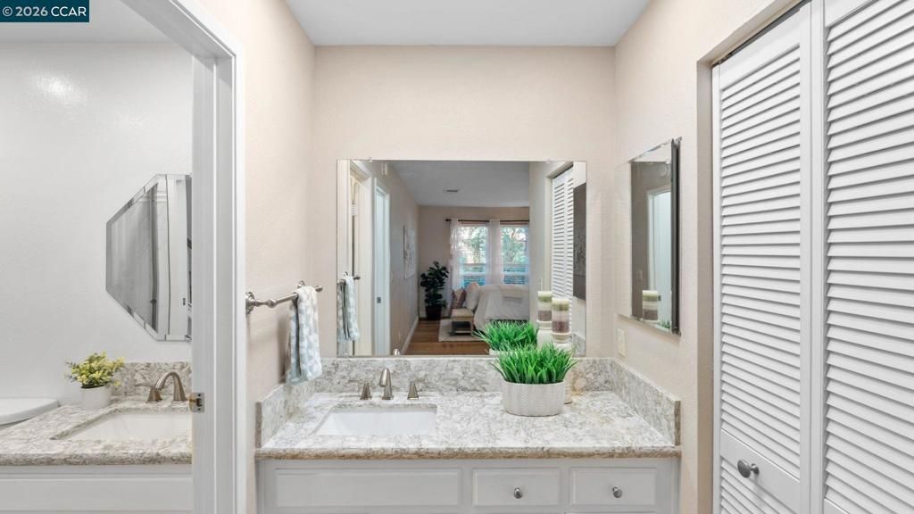 Image 23 of property listing at 90 Rolling Green Cir, Pleasant Hill, CA 94523