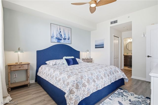 8076 Queen Palm LN 424, Fort Myers, FL 33966