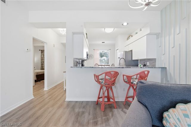 8076 Queen Palm LN 424, Fort Myers, FL 33966