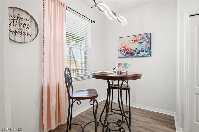 8076 Queen Palm LN 424, Fort Myers, FL 33966