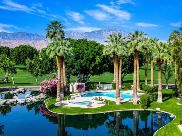 202 Green Mountain Drive, Palm Desert, CA 92211