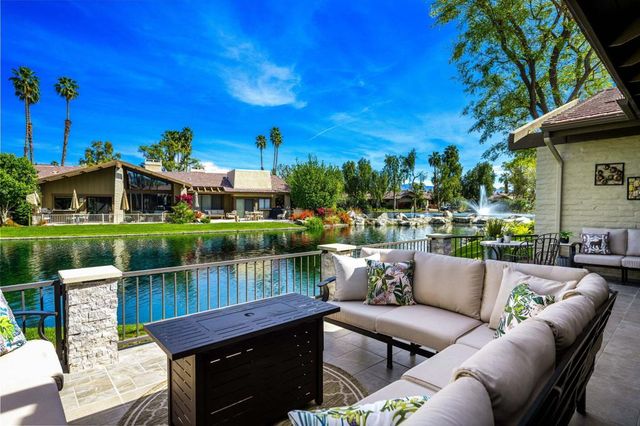 202 Green Mountain Drive, Palm Desert, CA 92211