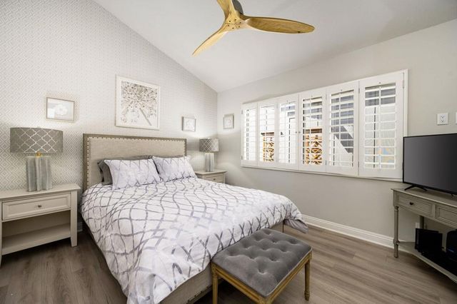 202 Green Mountain Drive, Palm Desert, CA 92211