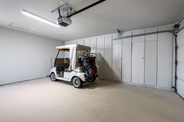 202 Green Mountain Drive, Palm Desert, CA 92211